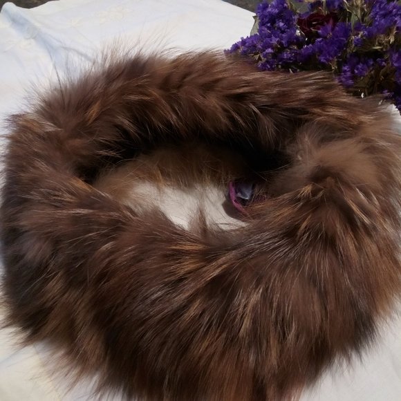 Genuine Red Fox Fur Hat - Picture 1 of 2
